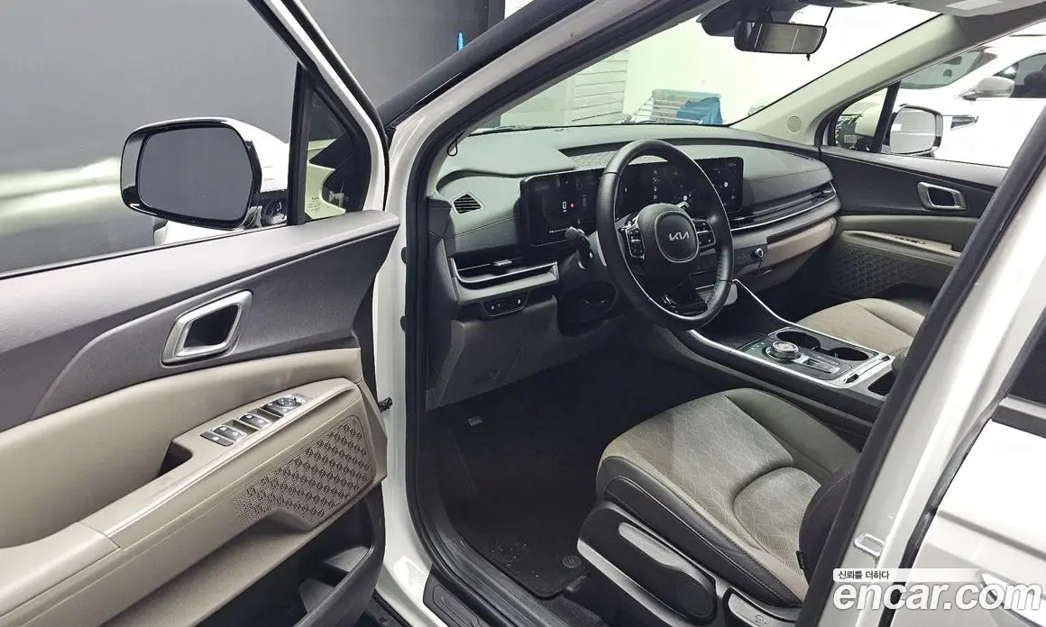 Kia Carnival 2024 2.2 автомат (гидро), фото 13