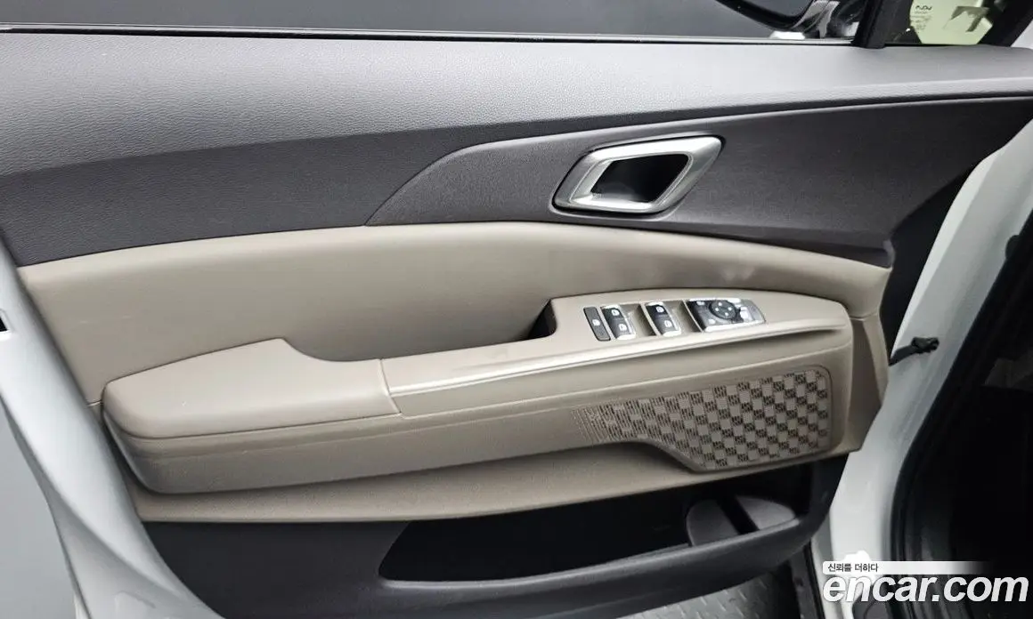Kia Carnival 2024 2.2 автомат (гидро), фото 14