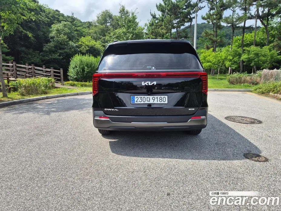 Kia Carnival 2025 1.6 автомат (гидро), фото 5 Kia Carnival 2025 1.6 автомат (гидро), фото 5