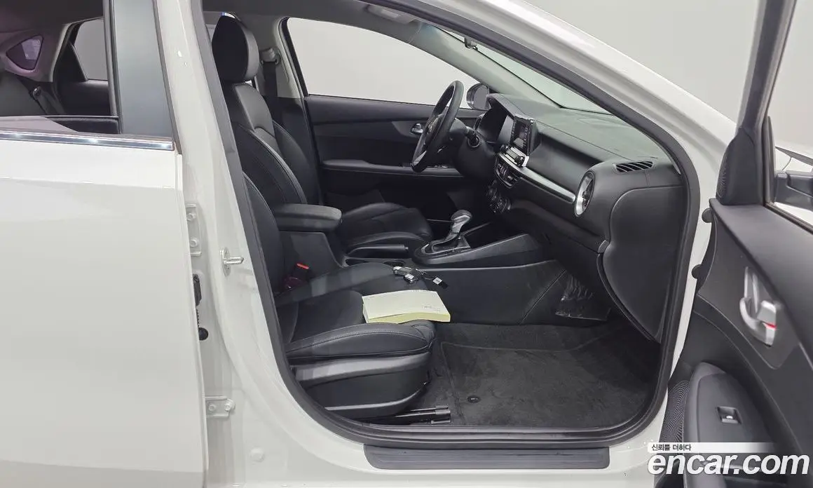 Kia K3 2019 1.6 автомат (гидро), фото 16 Kia K3 2019 1.6 автомат (гидро), фото 16