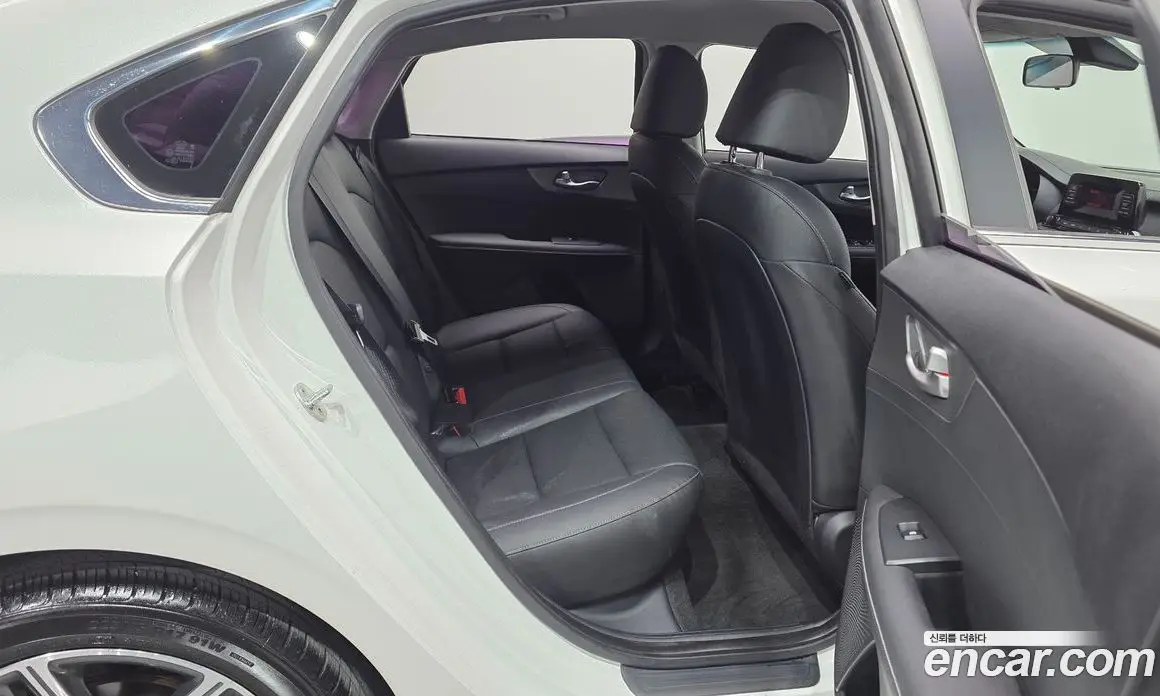 Kia K3 2019 1.6 автомат (гидро), фото 17 Kia K3 2019 1.6 автомат (гидро), фото 17