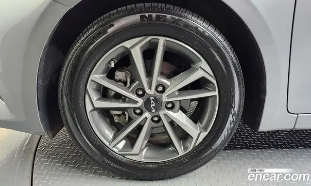 Kia K3 2024 1.6 автомат (гидро), миниатюра 5 Kia K3 2024 1.6 автомат (гидро), миниатюра 5