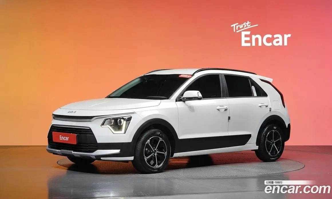 Kia Niro 2025 1.6 автомат (гидро), фото 30 Kia Niro 2025 1.6 автомат (гидро), фото 30