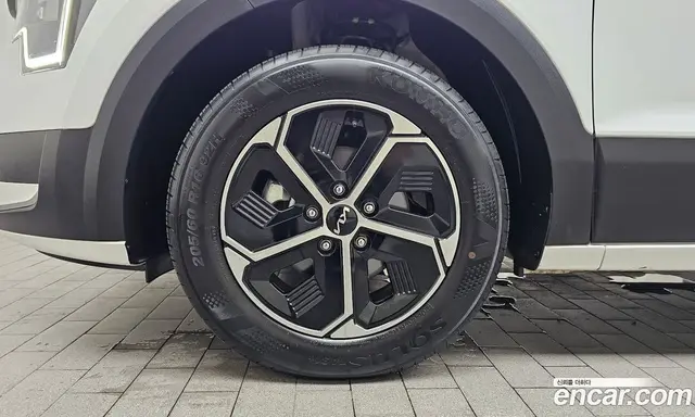 Kia Niro 2025 1.6 автомат (гидро), миниатюра 4 Kia Niro 2025 1.6 автомат (гидро), миниатюра 4