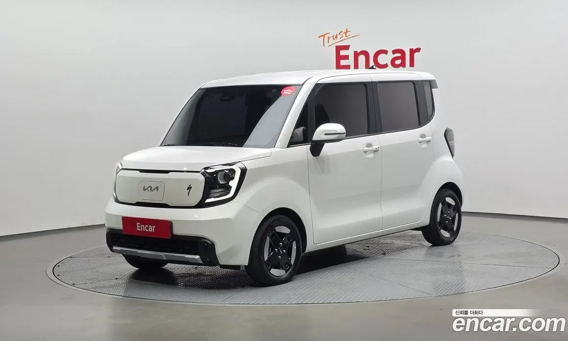 Kia Ray 2023 0.1 автомат (гидро), фото 1 Kia Ray 2023 0.1 автомат (гидро), фото 1