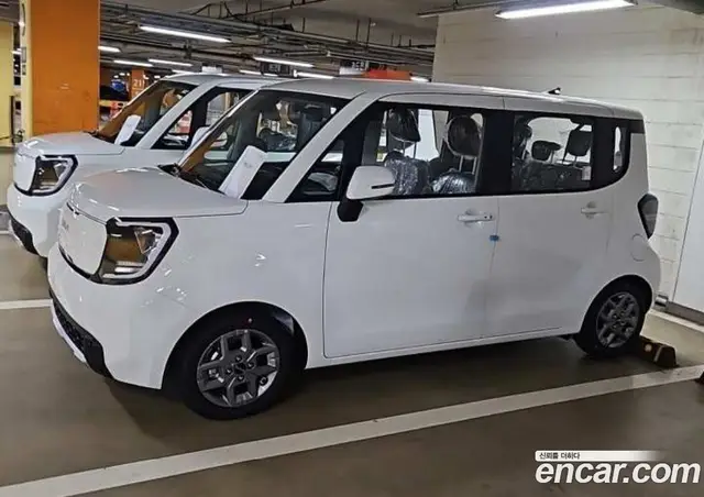Kia Ray 2026 1.0 автомат (гидро), миниатюра 5 Kia Ray 2026 1.0 автомат (гидро), миниатюра 5