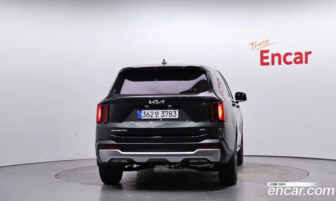 Kia Sorento 2023 2.2 автомат (гидро), фото 4 Kia Sorento 2023 2.2 автомат (гидро), фото 4