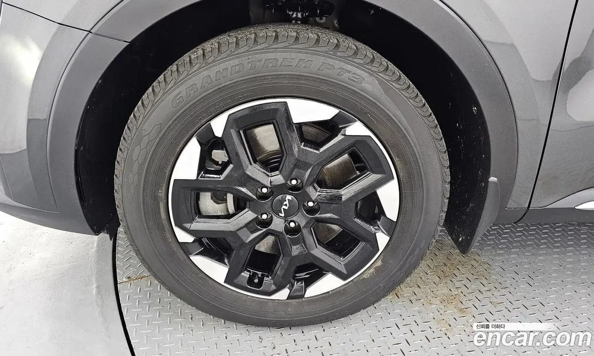 Kia Sorento 2023 2.2 автомат (гидро), фото 5 Kia Sorento 2023 2.2 автомат (гидро), фото 5