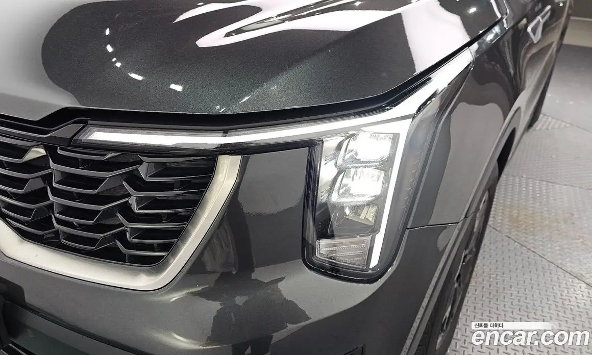 Kia Sorento 2023 2.2 автомат (гидро), фото 8 Kia Sorento 2023 2.2 автомат (гидро), фото 8