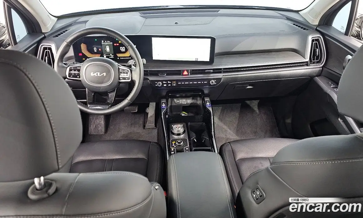 Kia Sorento 2023 2.2 автомат (гидро), фото 10 Kia Sorento 2023 2.2 автомат (гидро), фото 10