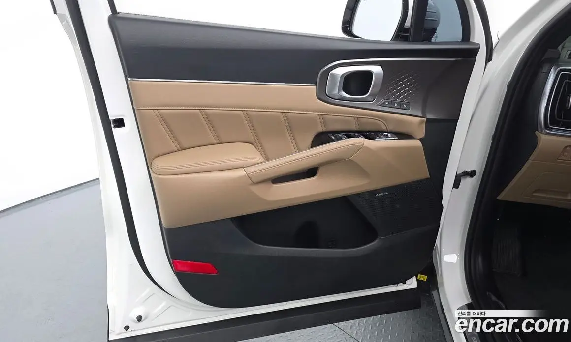 Kia Sorento 2025 1.6 автомат (гидро), фото 13 Kia Sorento 2025 1.6 автомат (гидро), фото 13