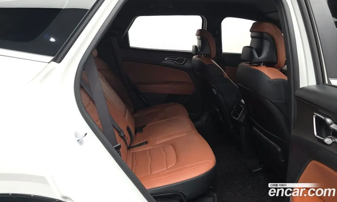 Kia Sportage 2025 1.6 автомат (гидро), фото 16 Kia Sportage 2025 1.6 автомат (гидро), фото 16