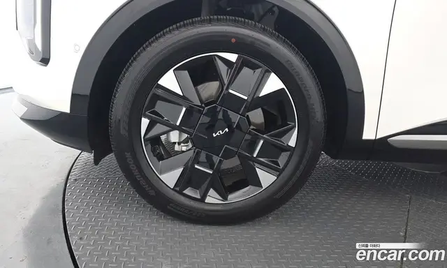Kia Sportage 2025 1.6 автомат (гидро), миниатюра 4 Kia Sportage 2025 1.6 автомат (гидро), миниатюра 4