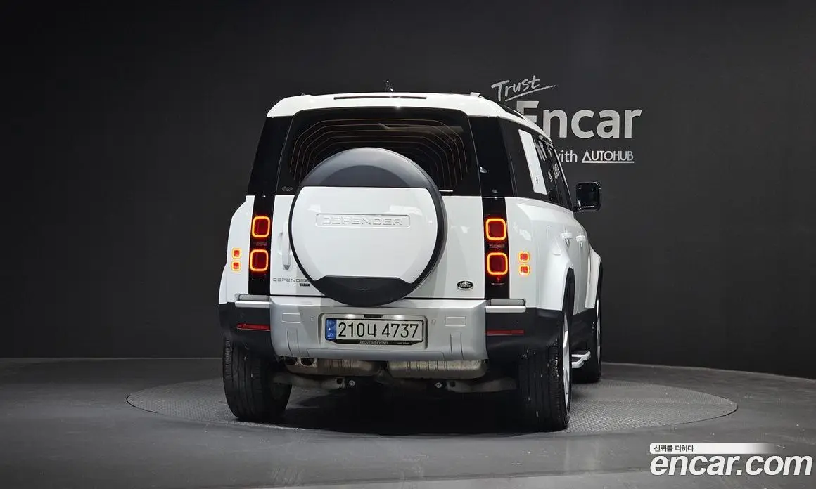 Land Rover Defender 2022 3.0 автомат (гидро), фото 3 Land Rover Defender 2022 3.0 автомат (гидро), фото 3