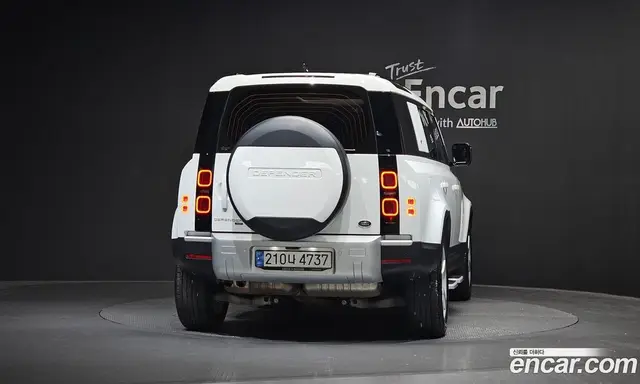 Land Rover Defender 2022 3.0 автомат (гидро), миниатюра 3 Land Rover Defender 2022 3.0 автомат (гидро), миниатюра 3