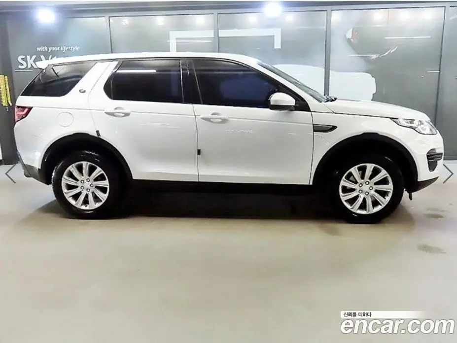 Land Rover Discovery Sport 2016 2.0 автомат (гидро), фото 3