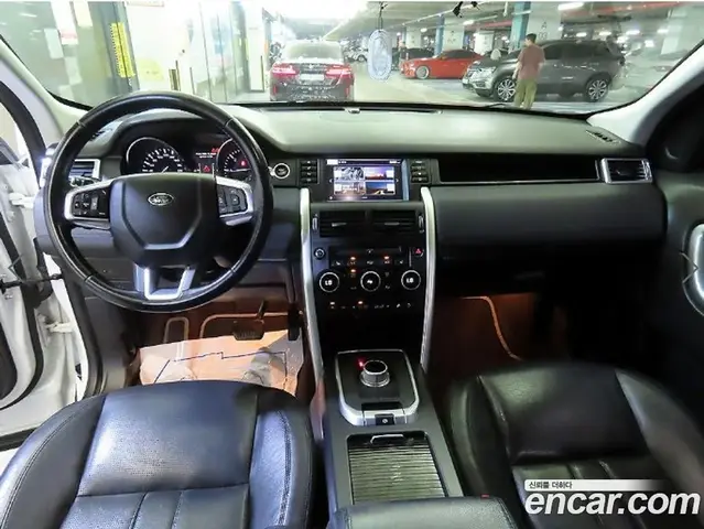 Land Rover Discovery Sport 2016 2.0 автомат (гидро), миниатюра 10