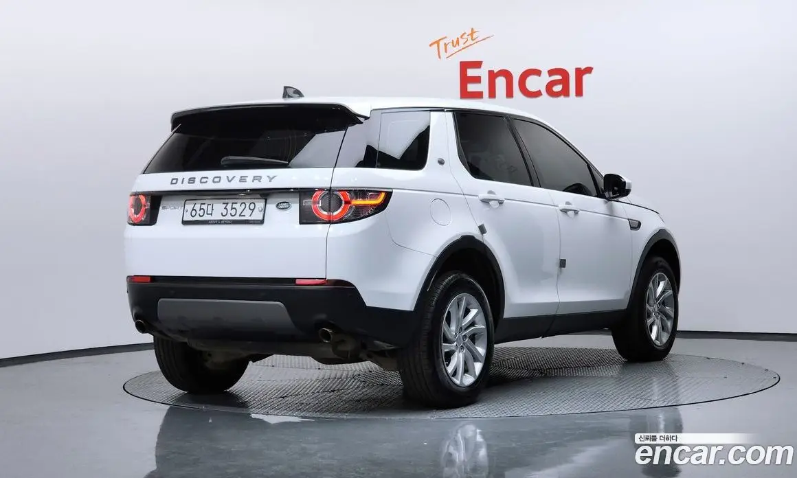Land Rover Discovery Sport 2017 2.0 автомат (гидро), фото 2 Land Rover Discovery Sport 2017 2.0 автомат (гидро), фото 2