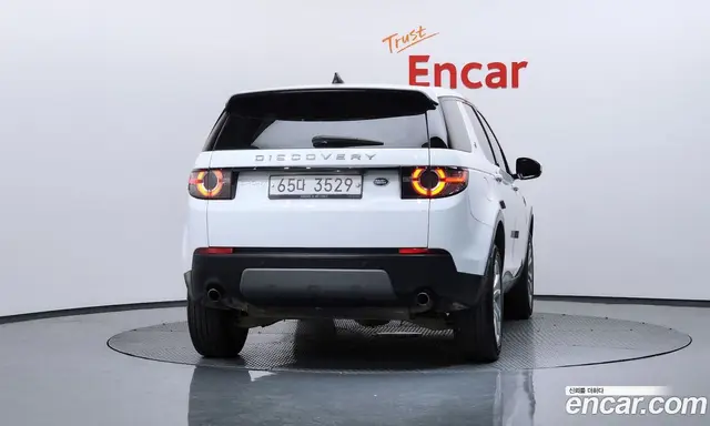 Land Rover Discovery Sport 2017 2.0 автомат (гидро), миниатюра 4 Land Rover Discovery Sport 2017 2.0 автомат (гидро), миниатюра 4