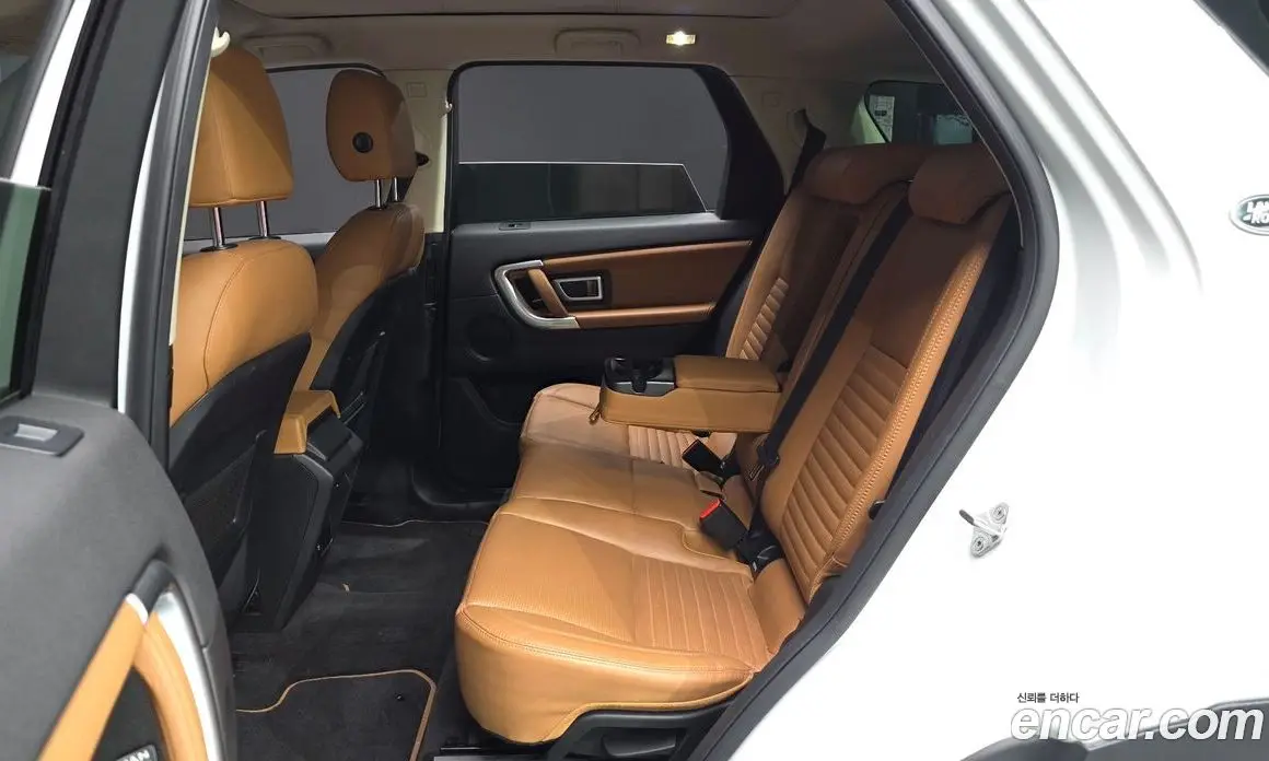 Land Rover Discovery Sport 2018 2.0 автомат (гидро), фото 18 Land Rover Discovery Sport 2018 2.0 автомат (гидро), фото 18