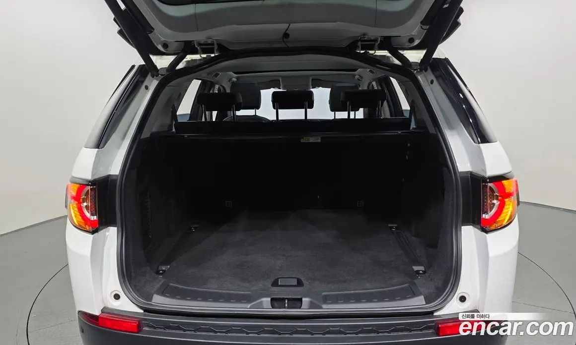 Land Rover Discovery Sport 2019 2.0 автомат (гидро), фото 28 Land Rover Discovery Sport 2019 2.0 автомат (гидро), фото 28