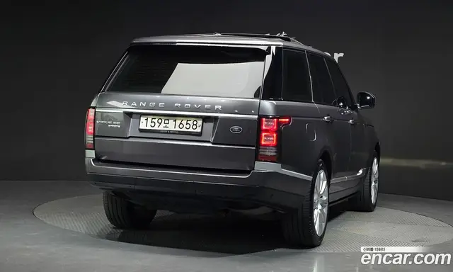 Land Rover Range Rover 2016 4.4 автомат (гидро), миниатюра 2 Land Rover Range Rover 2016 4.4 автомат (гидро), миниатюра 2