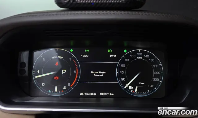 Land Rover Range Rover 2016 4.4 автомат (гидро), миниатюра 8 Land Rover Range Rover 2016 4.4 автомат (гидро), миниатюра 8