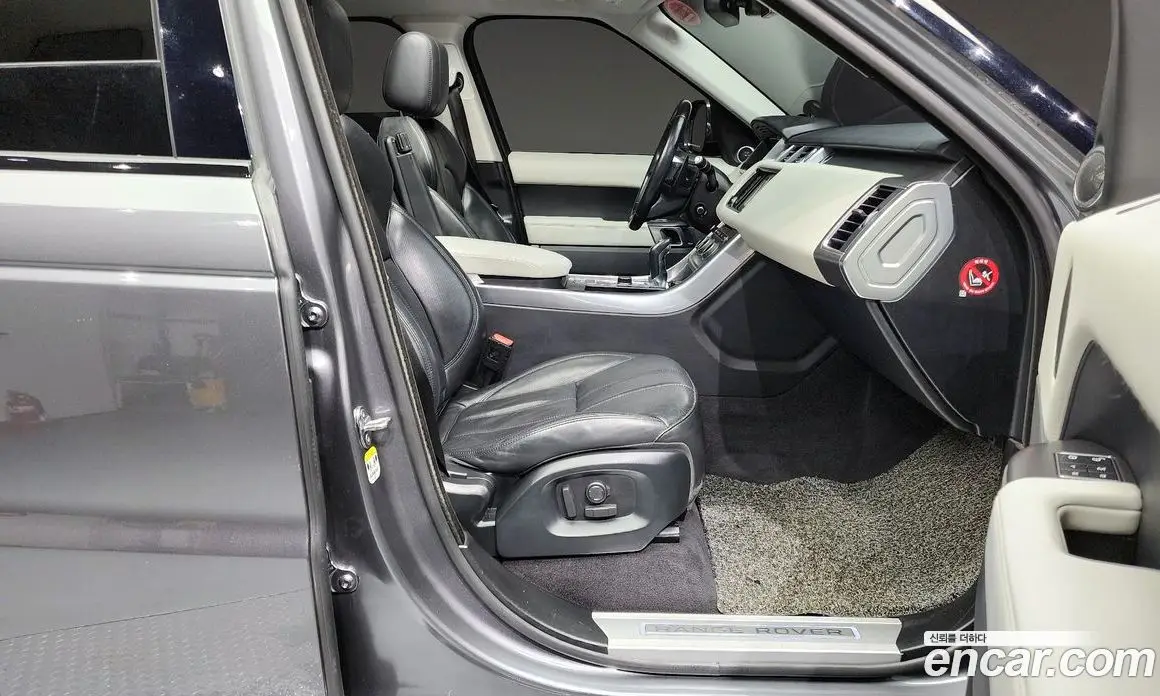 Land Rover Range Rover Sport 2016 3.0 автомат (гидро), фото 11 Land Rover Range Rover Sport 2016 3.0 автомат (гидро), фото 11