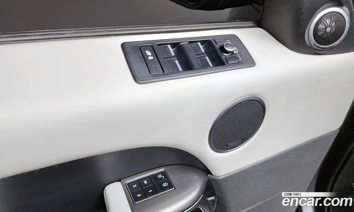 Land Rover Range Rover Sport 2016 3.0 автомат (гидро), фото 14 Land Rover Range Rover Sport 2016 3.0 автомат (гидро), фото 14