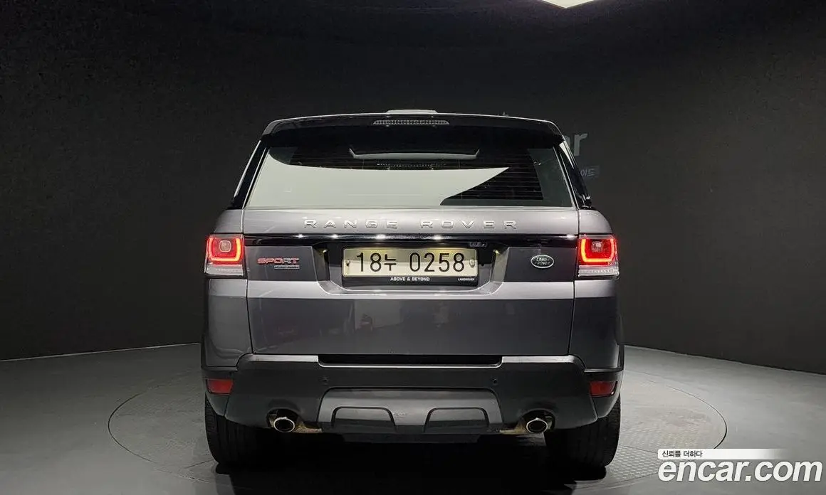 Land Rover Range Rover Sport 2016 3.0 автомат (гидро), фото 4 Land Rover Range Rover Sport 2016 3.0 автомат (гидро), фото 4