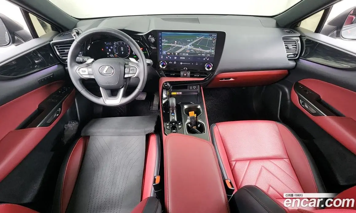 Lexus NX 2025 2.5 автомат (гидро), фото 7 Lexus NX 2025 2.5 автомат (гидро), фото 7