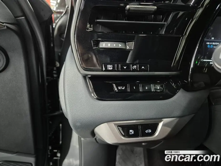 Lexus RX 2025 2.5 автомат (вариатор), фото 11 Lexus RX 2025 2.5 автомат (вариатор), фото 11