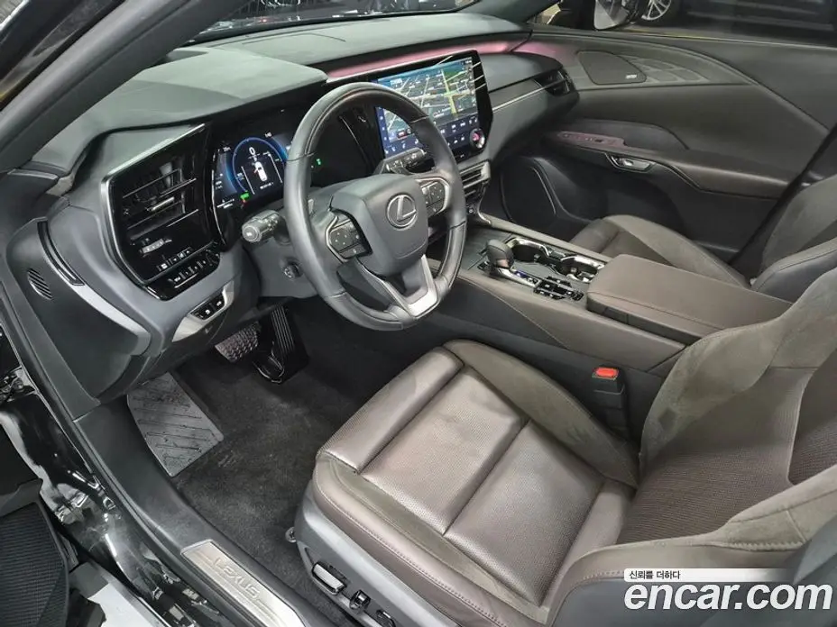 Lexus RX 2025 2.5 автомат (вариатор), фото 13 Lexus RX 2025 2.5 автомат (вариатор), фото 13