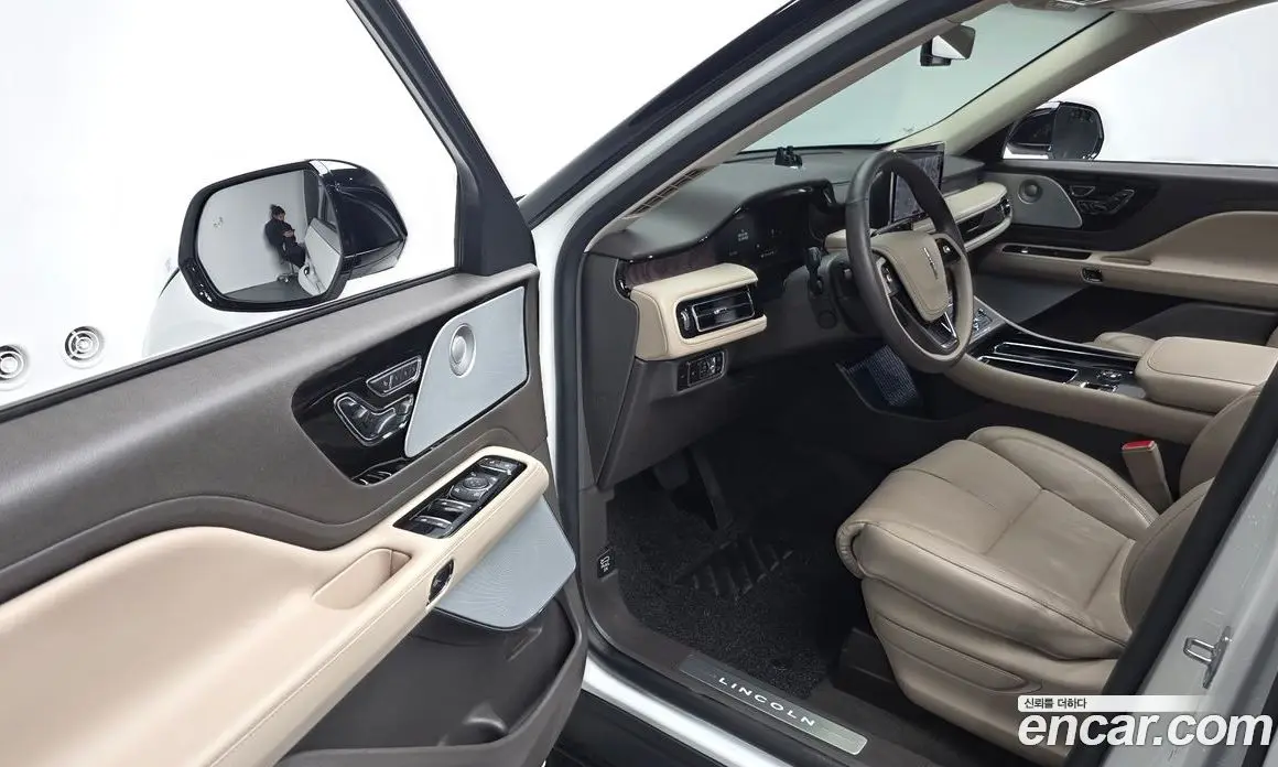 Lincoln Aviator 2023 3.0 автомат (гидро), фото 10 Lincoln Aviator 2023 3.0 автомат (гидро), фото 10