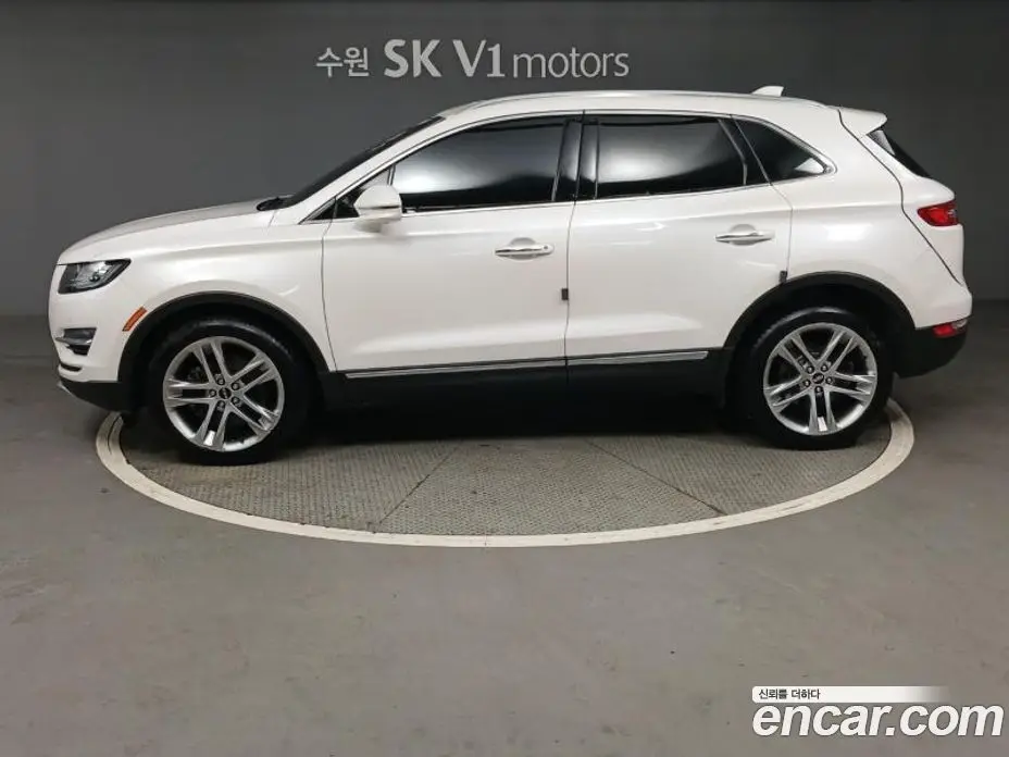Lincoln MKC 2018 2.0 автомат (гидро), фото 3 Lincoln MKC 2018 2.0 автомат (гидро), фото 3