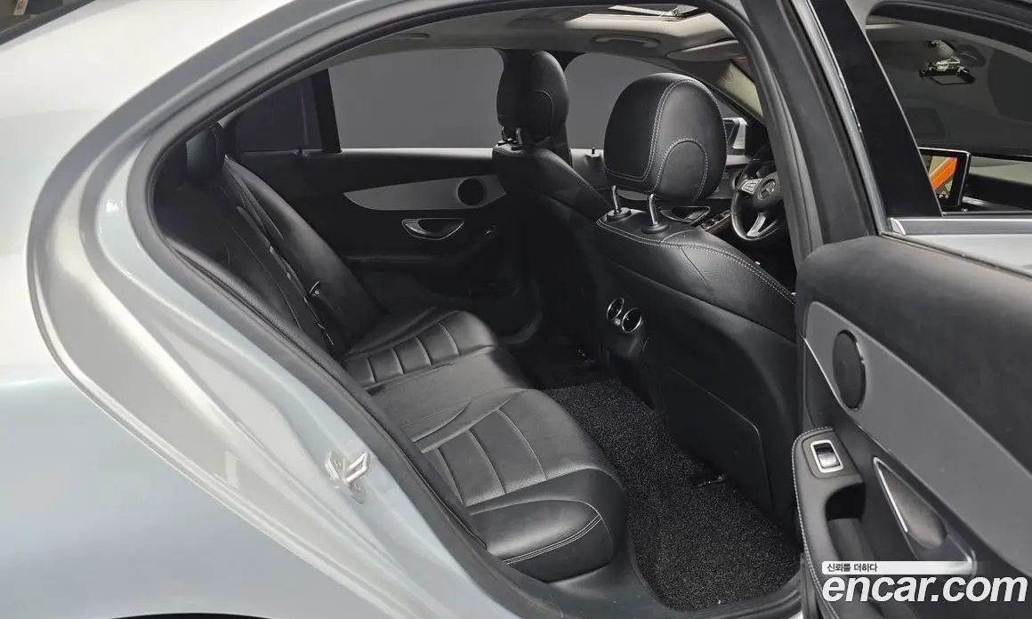 Mercedes-Benz C-Class 2016 2.1 автомат (гидро), фото 11 Mercedes-Benz C-Class 2016 2.1 автомат (гидро), фото 11