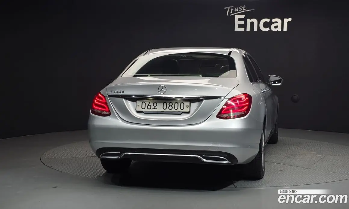 Mercedes-Benz C-Class 2016 2.1 автомат (гидро), фото 4 Mercedes-Benz C-Class 2016 2.1 автомат (гидро), фото 4