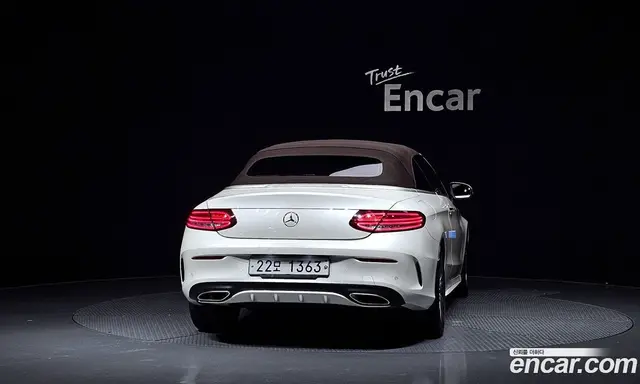 Mercedes-Benz C-Class 2017 2.0 автомат (гидро), миниатюра 4 Mercedes-Benz C-Class 2017 2.0 автомат (гидро), миниатюра 4
