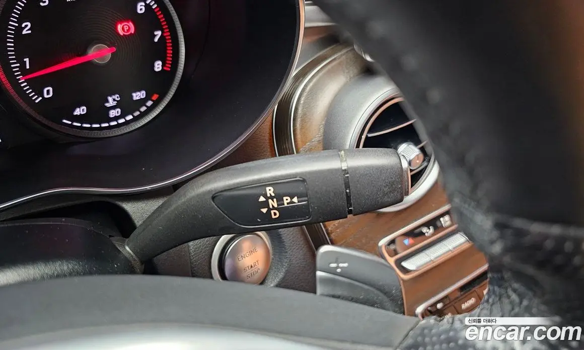 Mercedes-Benz C-Class 2017 2.0 автомат (гидро), фото 9 Mercedes-Benz C-Class 2017 2.0 автомат (гидро), фото 9