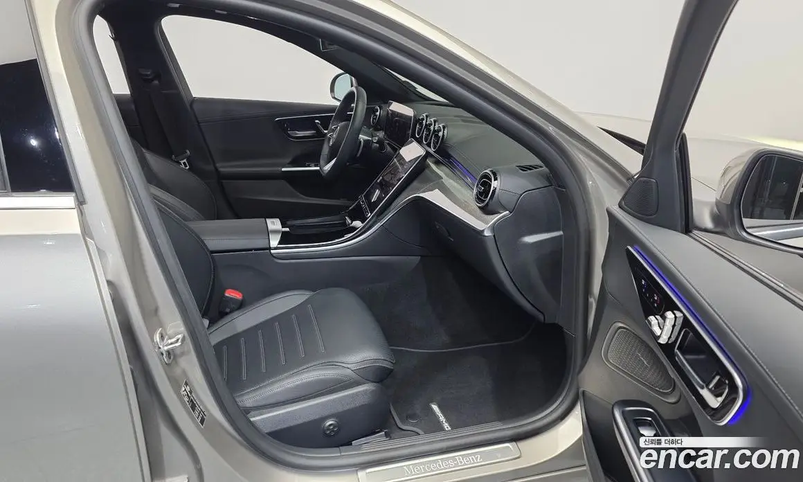 Mercedes-Benz C-Class 2024 2.0 автомат (гидро), фото 17