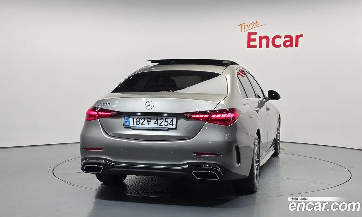Mercedes-Benz C-Class 2024 2.0 автомат (гидро), фото 4