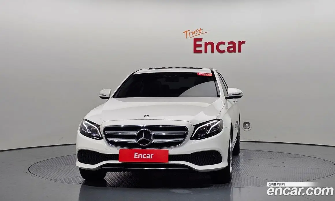 Mercedes-Benz E-Class 2018 1.9 автомат (гидро), фото 2 Mercedes-Benz E-Class 2018 1.9 автомат (гидро), фото 2
