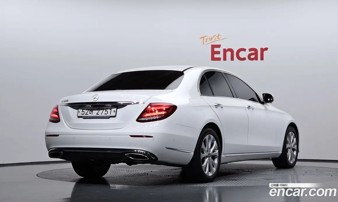 Mercedes-Benz E-Class 2018 2.0 автомат (гидро), фото 2 Mercedes-Benz E-Class 2018 2.0 автомат (гидро), фото 2