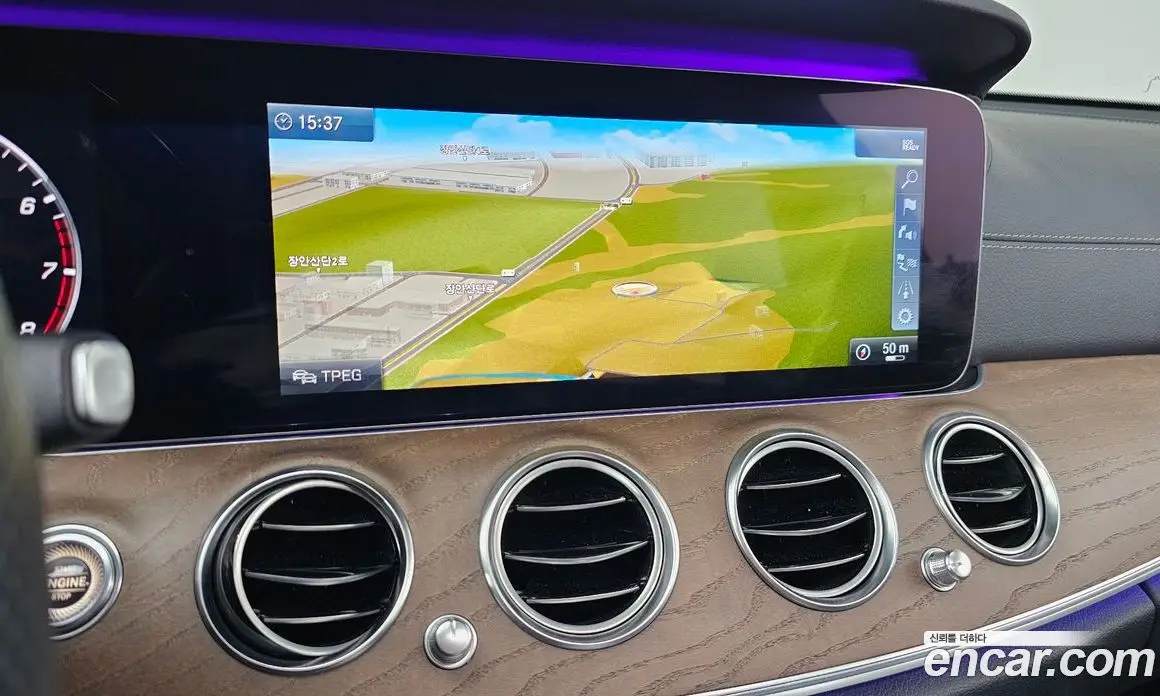 Mercedes-Benz E-Class 2018 2.0 автомат (гидро), фото 22 Mercedes-Benz E-Class 2018 2.0 автомат (гидро), фото 22