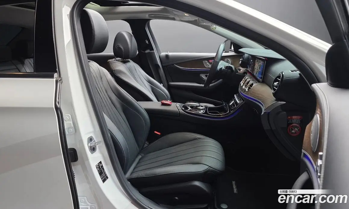 Mercedes-Benz E-Class 2019 2.0 автомат (гидро), фото 16 Mercedes-Benz E-Class 2019 2.0 автомат (гидро), фото 16