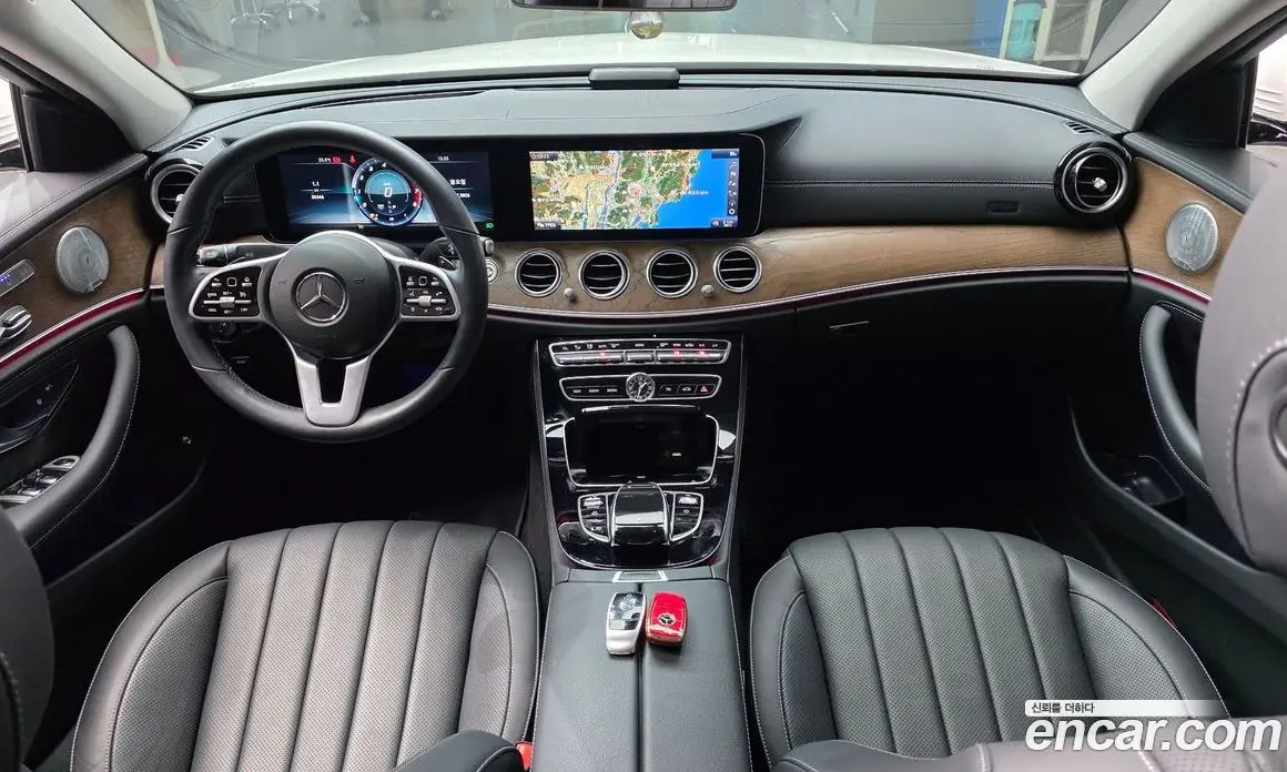 Mercedes-Benz E-Class 2019 2.0 автомат (гидро), фото 10 Mercedes-Benz E-Class 2019 2.0 автомат (гидро), фото 10