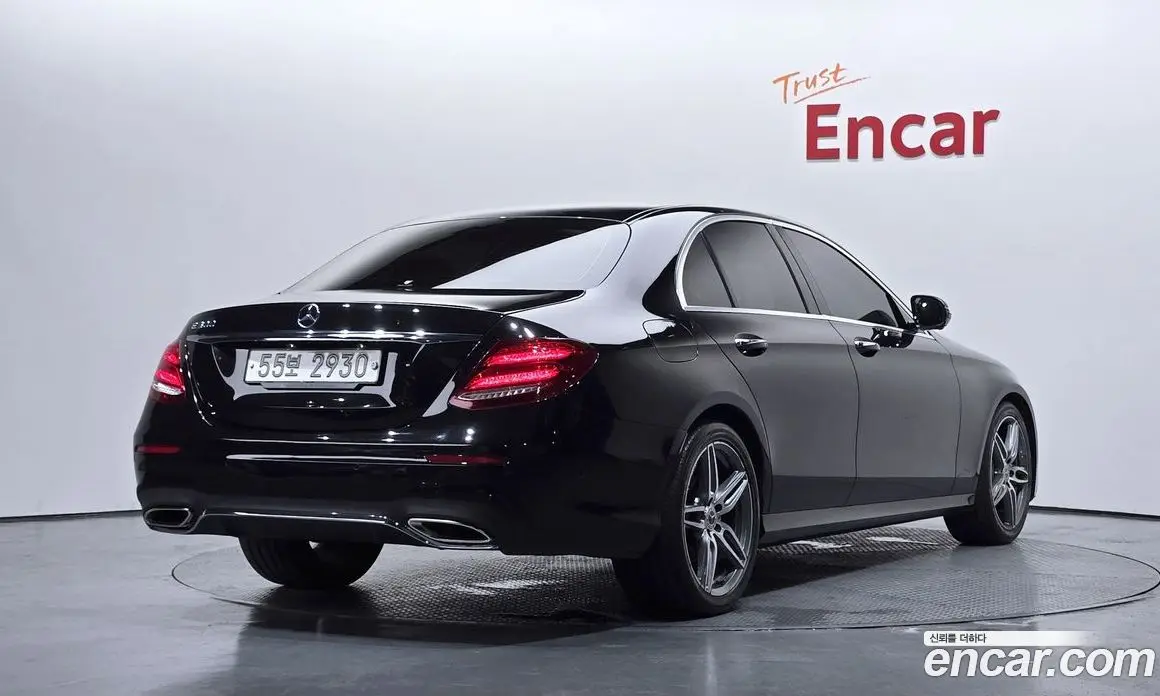 Mercedes-Benz E-Class 2019 2.0 автомат (гидро), фото 2 Mercedes-Benz E-Class 2019 2.0 автомат (гидро), фото 2
