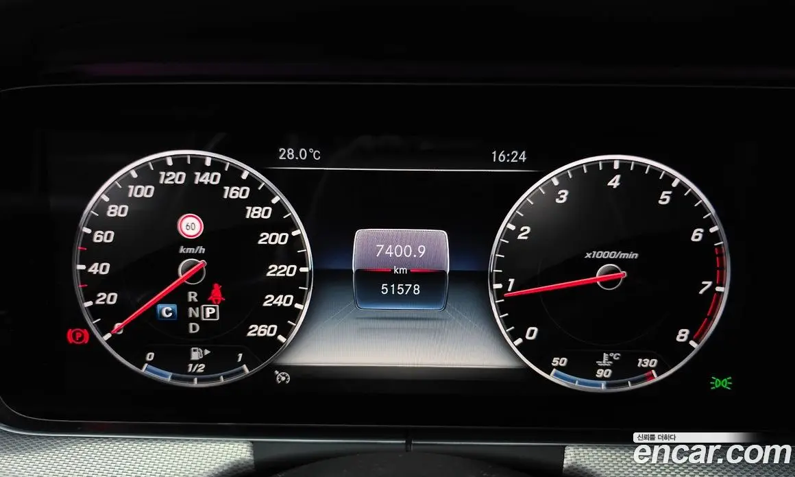 Mercedes-Benz E-Class 2019 2.0 автомат (гидро), фото 11 Mercedes-Benz E-Class 2019 2.0 автомат (гидро), фото 11