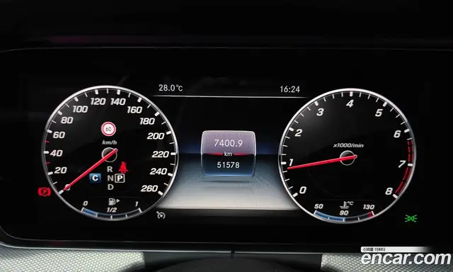 Mercedes-Benz E-Class 2019 2.0 автомат (гидро), миниатюра 11 Mercedes-Benz E-Class 2019 2.0 автомат (гидро), миниатюра 11