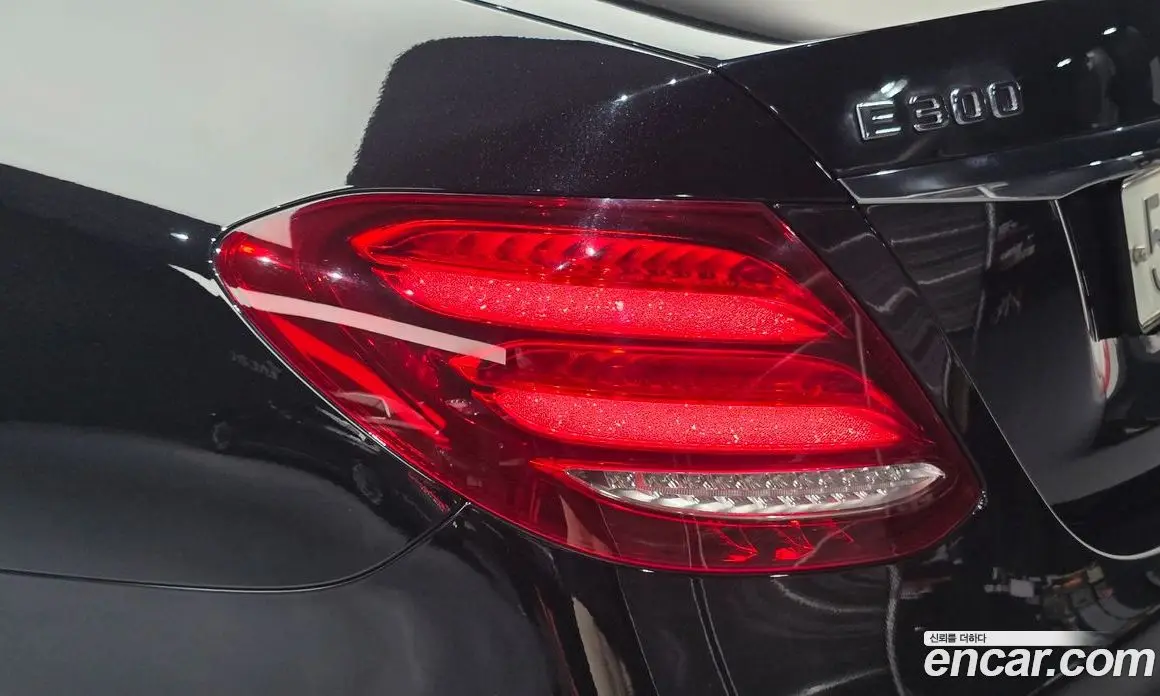 Mercedes-Benz E-Class 2019 2.0 автомат (гидро), фото 9 Mercedes-Benz E-Class 2019 2.0 автомат (гидро), фото 9